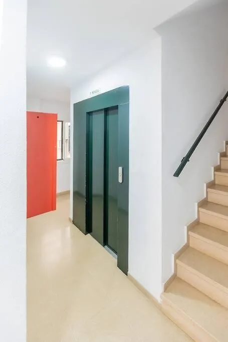 Downtown Flat With 46 Sqm Private Rooftop Terrace Malaga